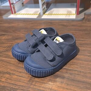Wonder Nation Baby & Toddler Kids Two-Strap Bump Toe Sneakers 6c